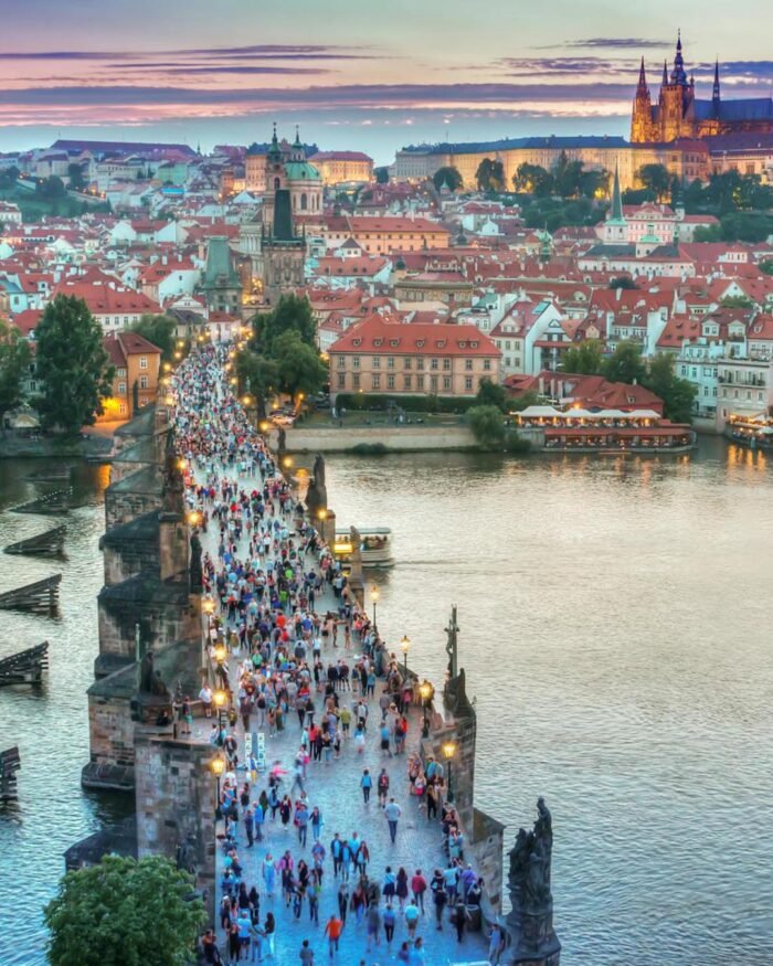 Guida di viaggio - Praga - immagine 5