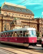 Guida di viaggio - Pacchetto "Fughe Europee" - immagine 5